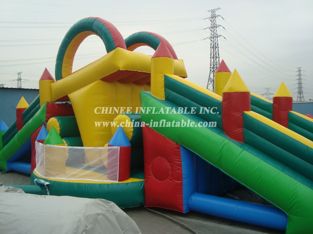 T6-109 Castle Giant Inflatable