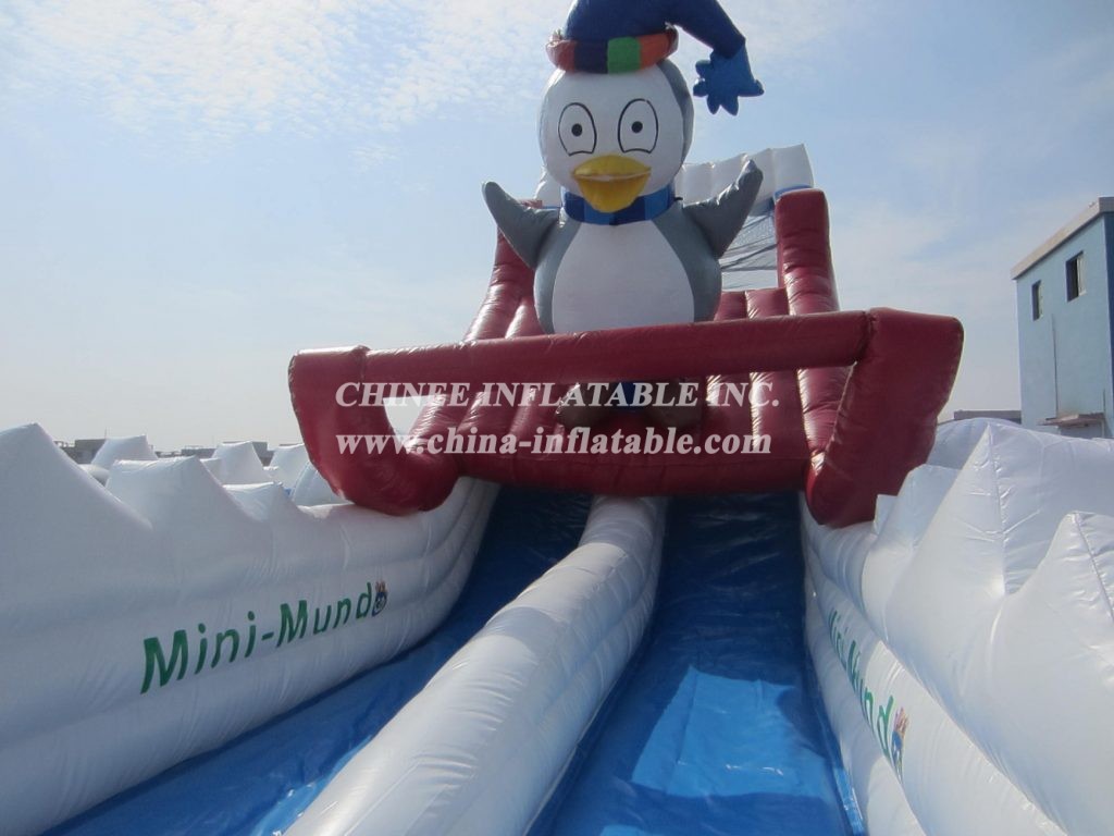 T6-248 Penguin Giant Inflatable