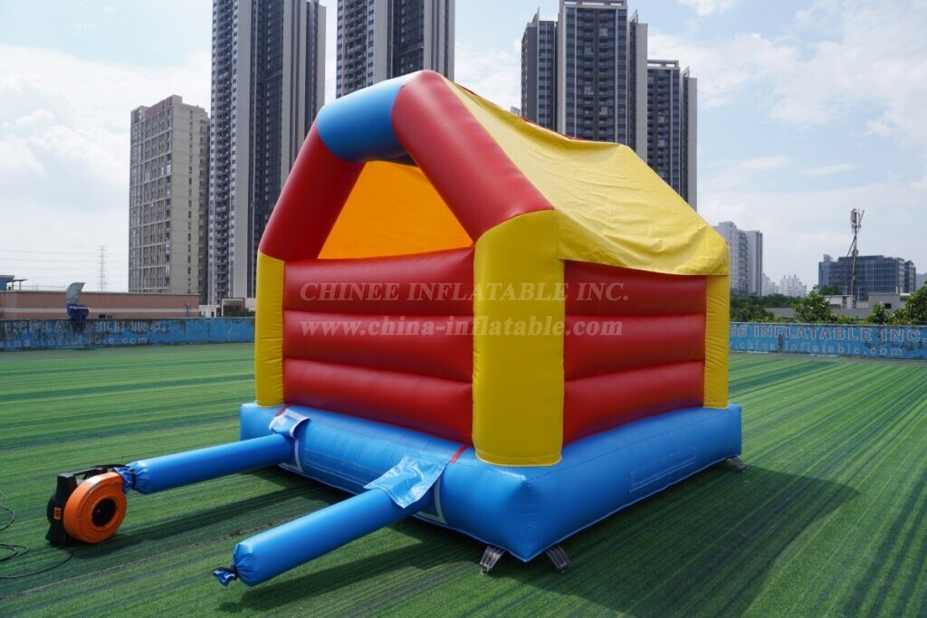 T2-3489 Mickey And Minnie Inflatable Bouncer