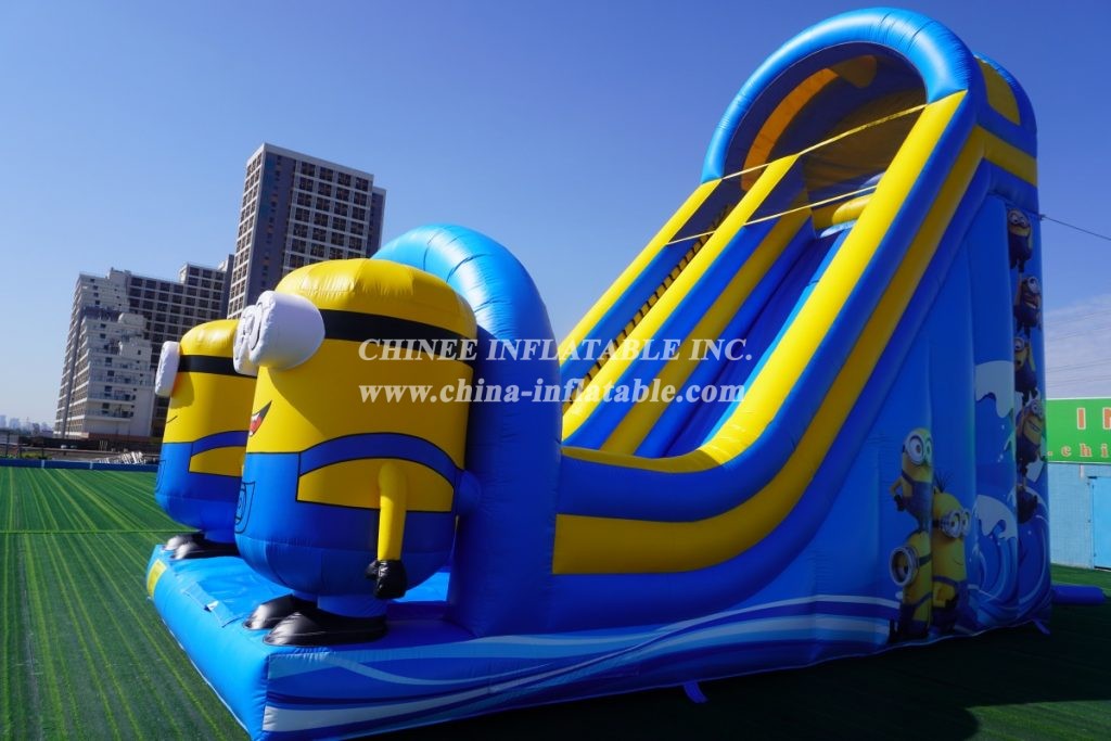 T8-3814 Minions Themed Inflatable Dry Slide