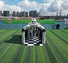 T11-7181 Jeu de tir au but gonflable sur le thème de la Juventus
