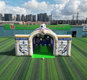 T11-7239 Jeu de tir au football gonflable à thème Real Madrid