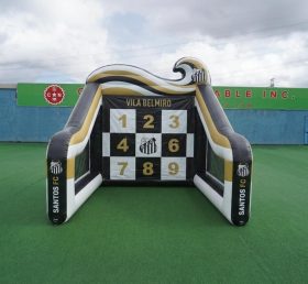 T11-7256 Jeu de tir au football gonflable à thème Santos