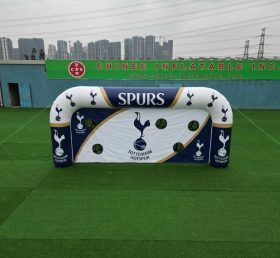 T11-7274 Jeu de tir au but gonflable sur le thème de Tottenham Hotspur