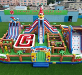 GF3-1528 Aire de jeux gonflable à thème Woody Woodpecker
