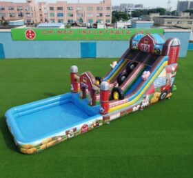 T8-6146 Toboggan aquatique gonflable à thème ferme