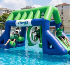 T10-612 Jeu aquatique suspendu à obstacles pour parcs – Obstacle tremblant